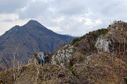 Anello al PIZZO RABBIOSO (1151 m) con Croce di Bracca e Pizzo di Spino da Bracca il 13 marzo 2018  - FOTOGALLERY